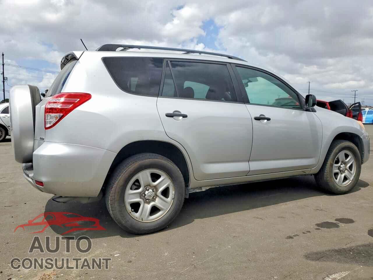 TOYOTA RAV4 2012 - 2T3JF4DV3CW210866