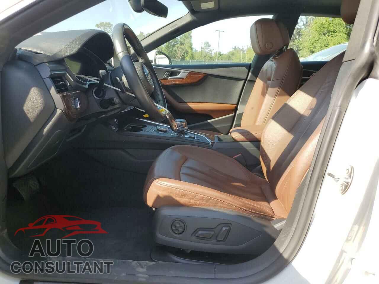 AUDI A5 2018 - WAUBNCF55JA010465