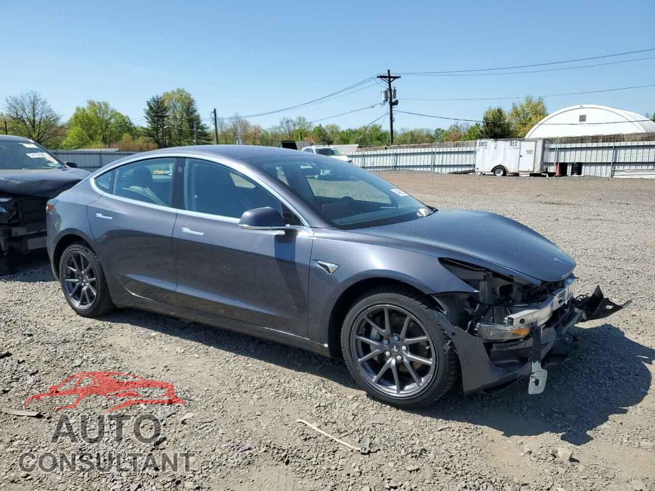 TESLA MODEL 3 2018 - 5YJ3E1EA4JF102085