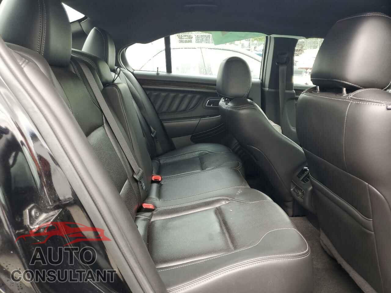 FORD TAURUS 2017 - 1FAHP2F81HG115271