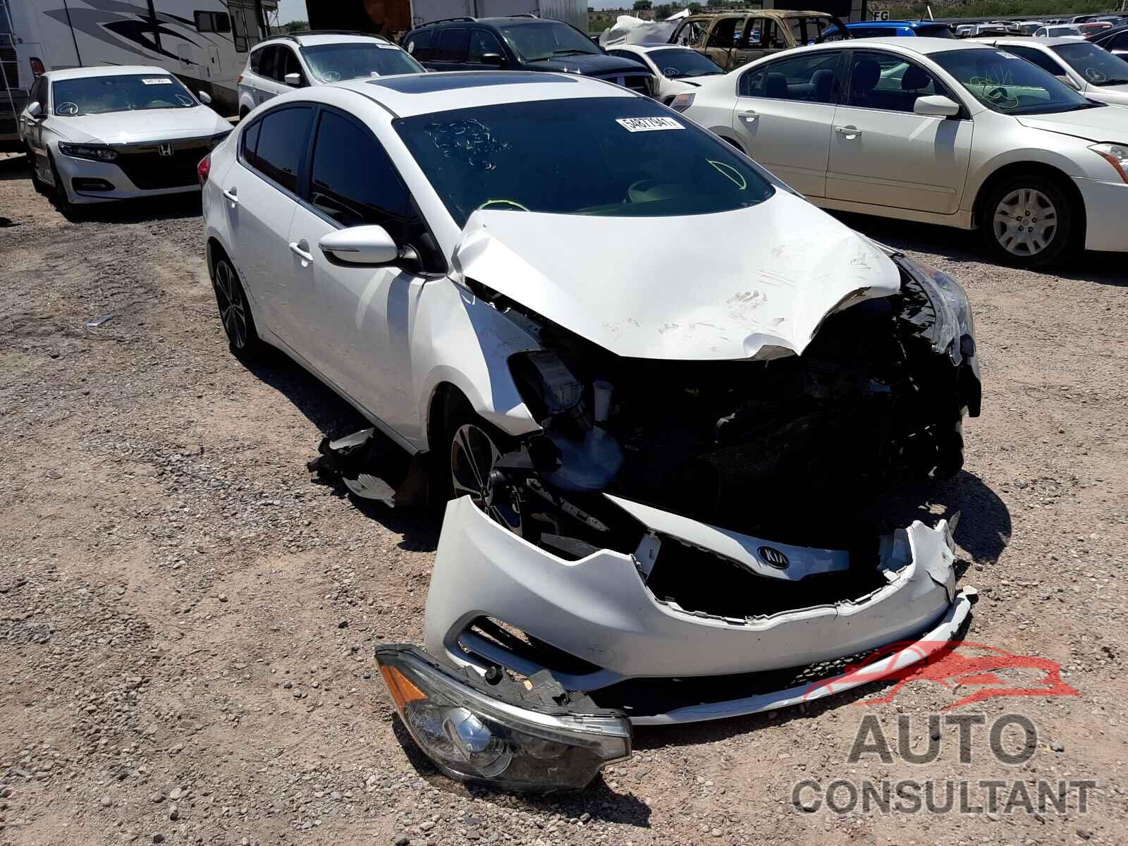 KIA FORTE 2016 - KNAFZ4A82G5479804