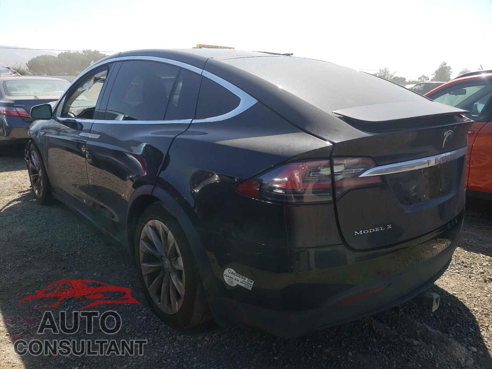 TESLA MODEL X 2016 - 5YJXCAE22GF001944