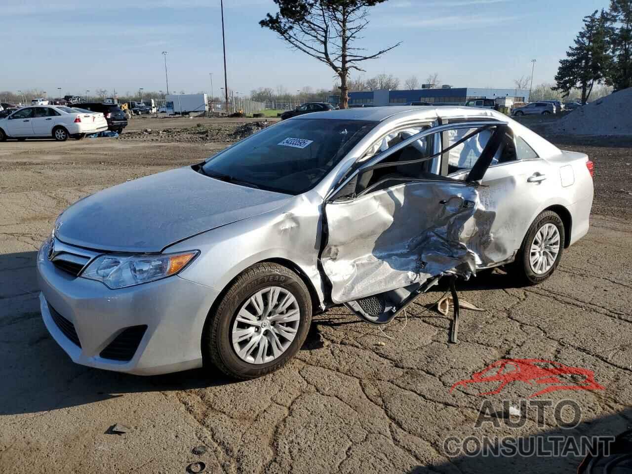 TOYOTA CAMRY 2013 - 4T4BF1FK9DR281544