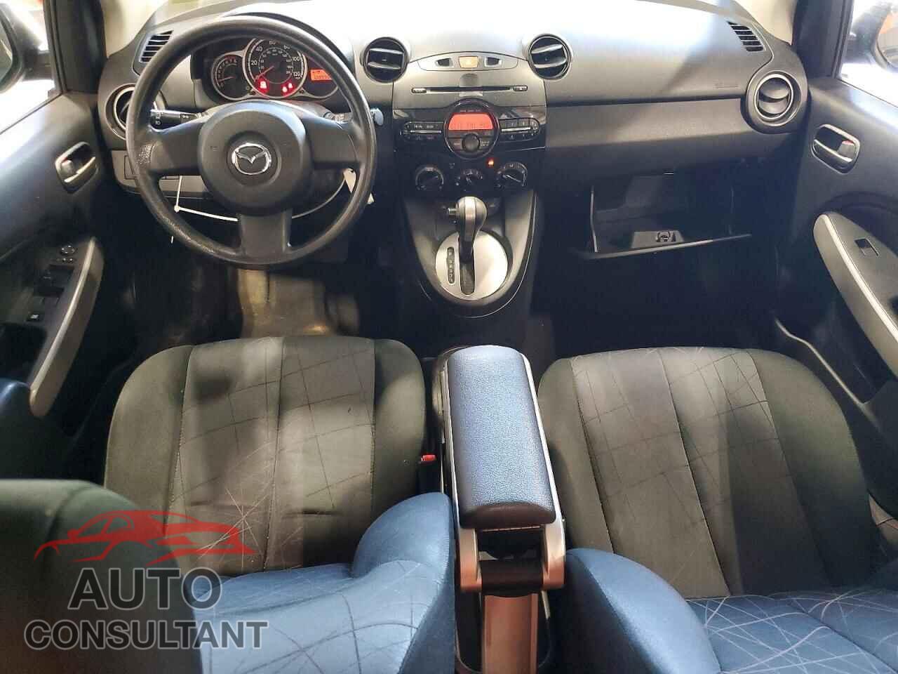 MAZDA 2 2013 - JM1DE1KZ8D0155325
