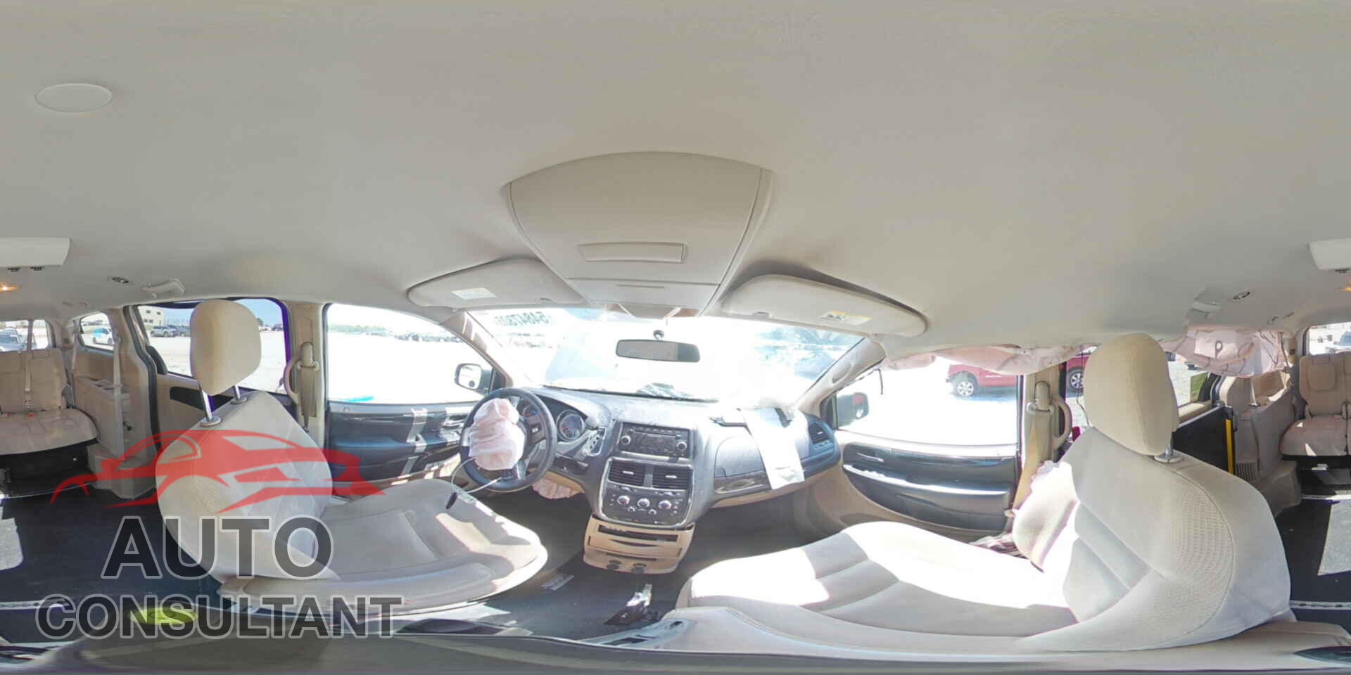 DODGE CARAVAN 2015 - 2C4RDGBG0FR686845