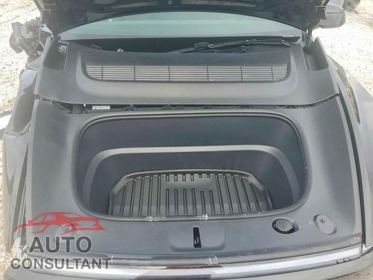 TESLA MODEL Y 2026 - 7SAYGDED0TA655752