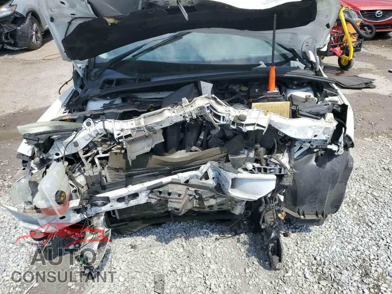 FORD FOCUS 2016 - 1FADP3F24GL228749