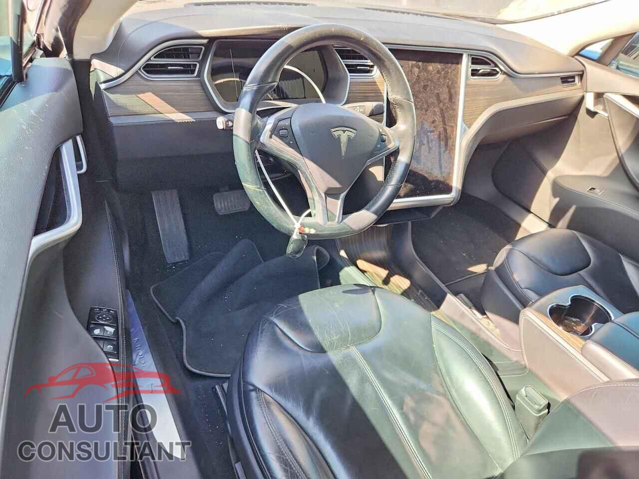 TESLA MODEL S 2015 - 5YJSA1H12FFP79792