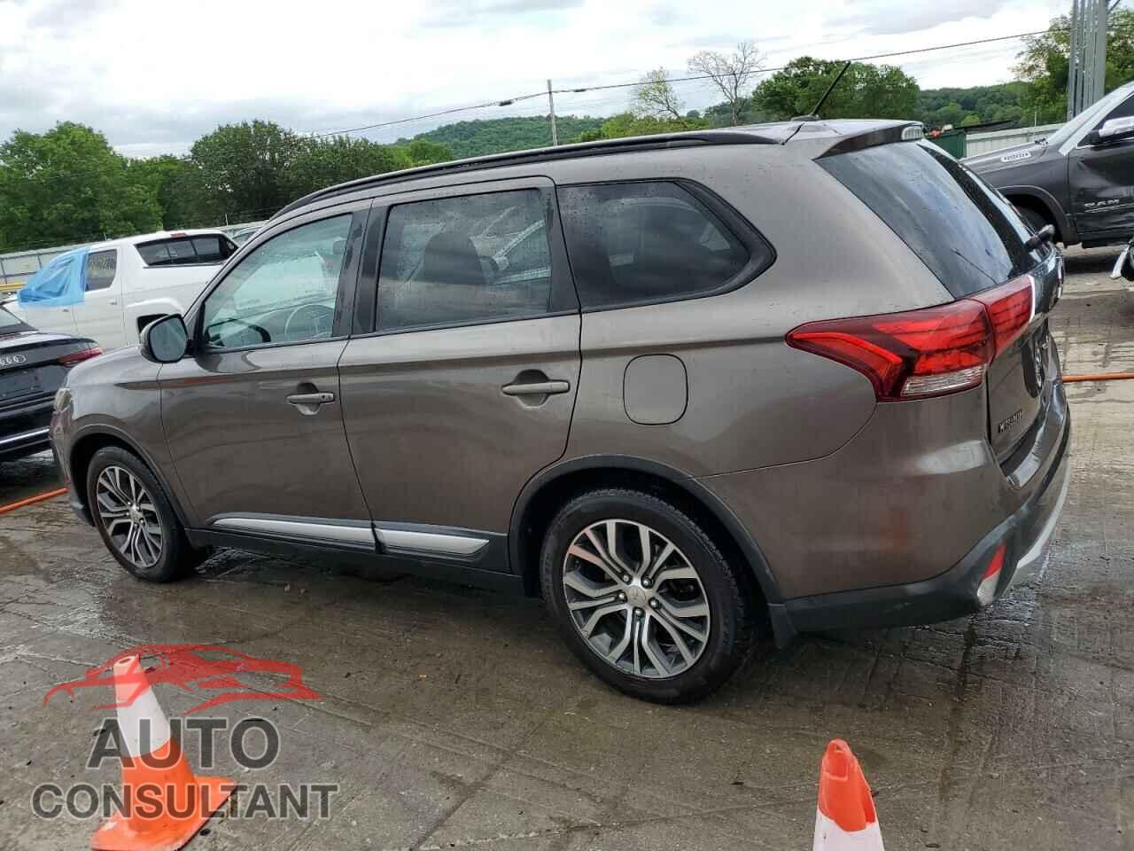 MITSUBISHI OUTLANDER 2016 - JA4AD3A33GZ026143