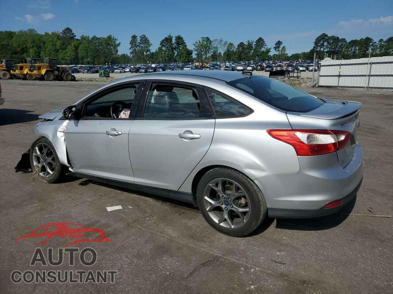 FORD FOCUS 2013 - 1FADP3F28DL290893