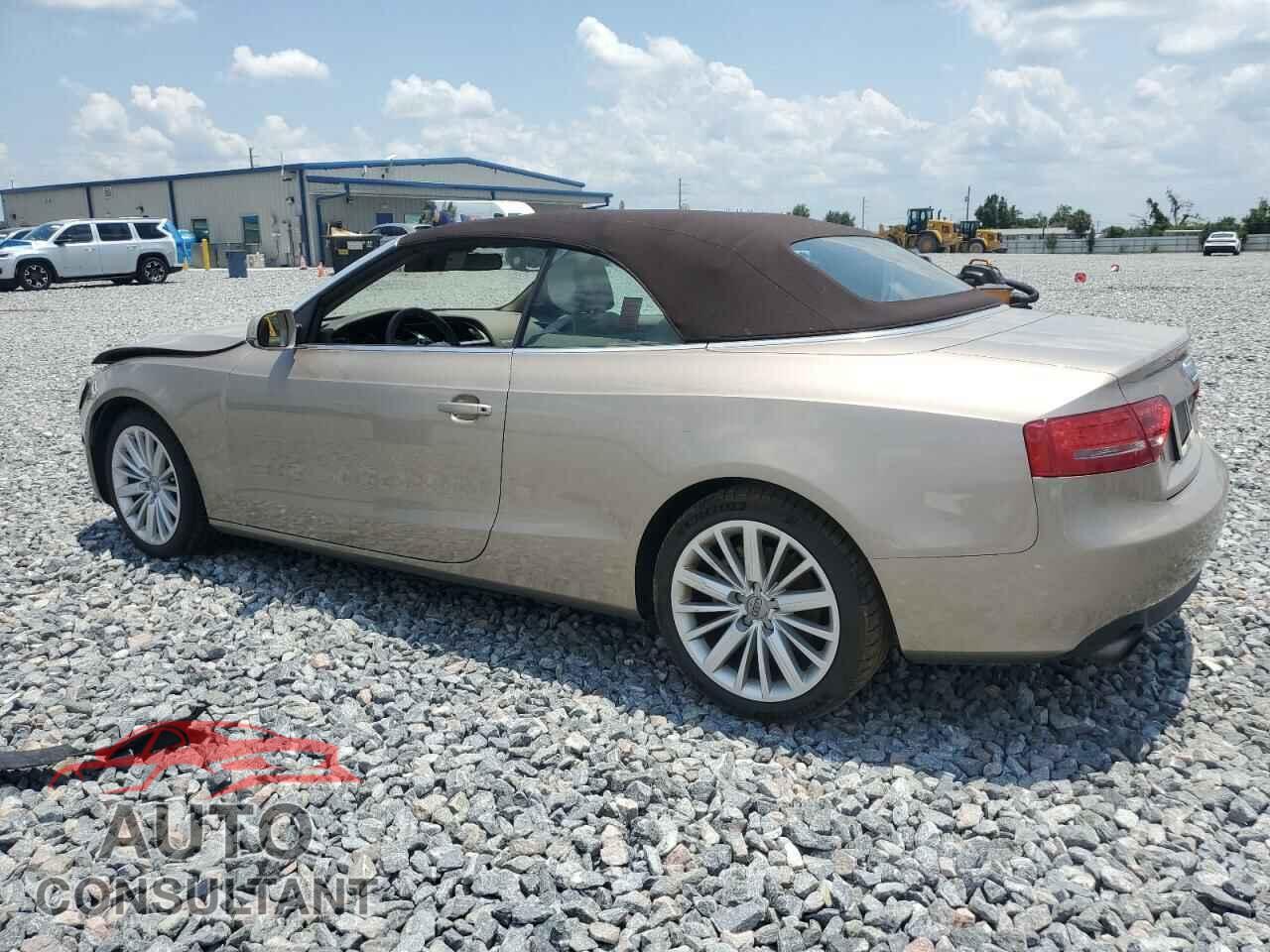 AUDI A5 2010 - WAULFAFH0AN021608