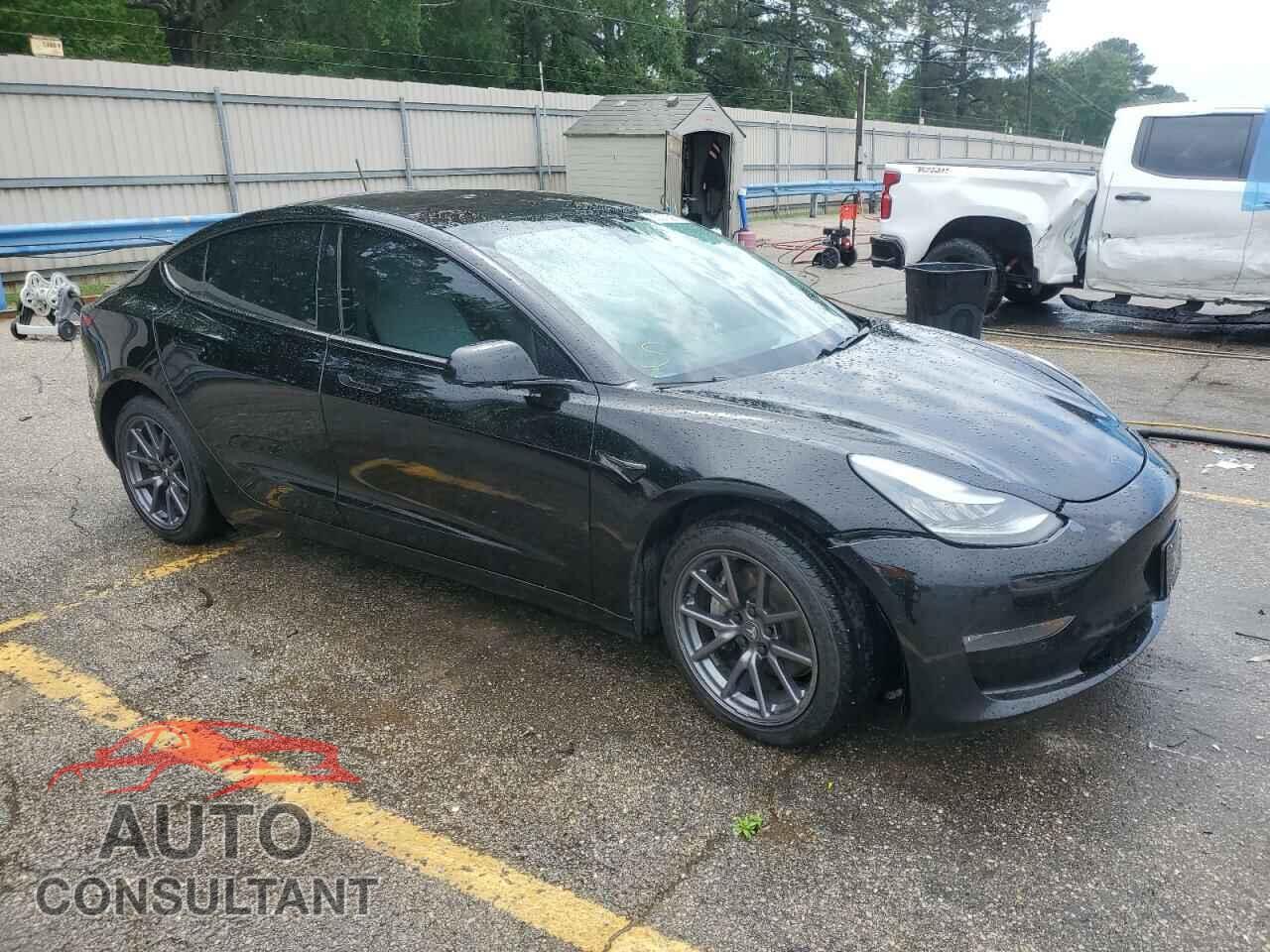 TESLA MODEL 3 2019 - 5YJ3E1EA5KF301714