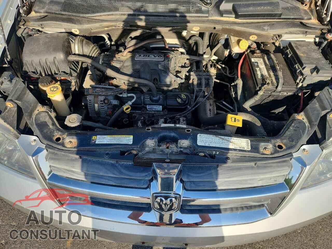 DODGE CARAVAN 2010 - 2D4RN5D14AR174544
