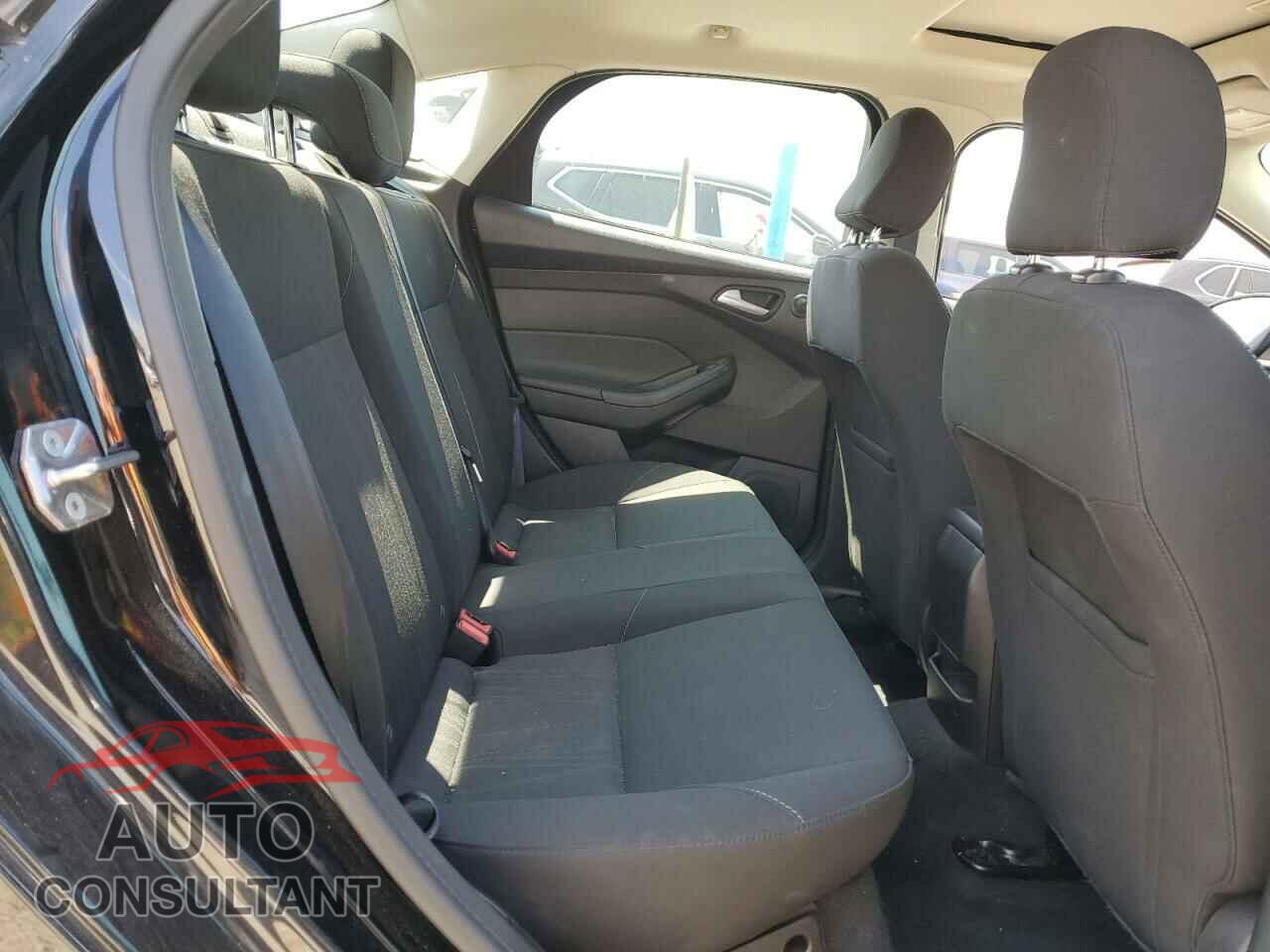 FORD FOCUS 2017 - 1FADP3H2XHL230407
