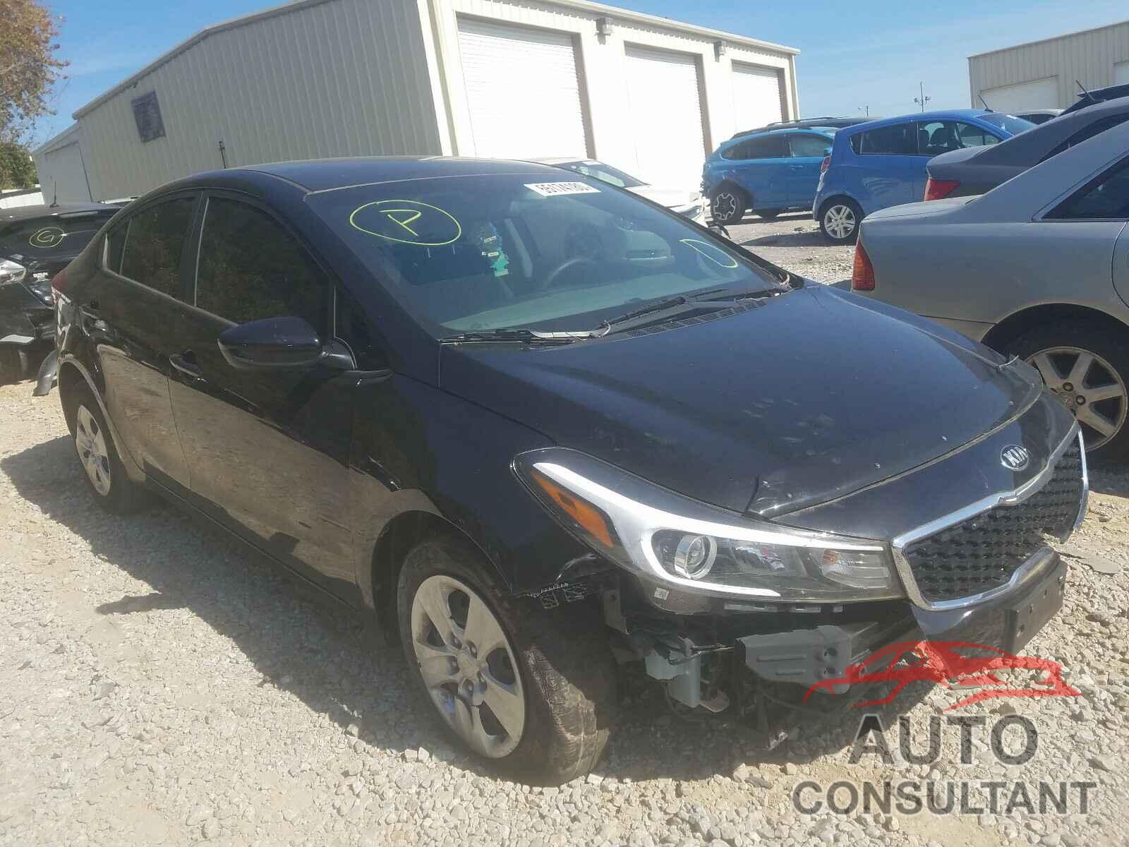 KIA FORTE 2018 - 3KPFK4A77JE283528