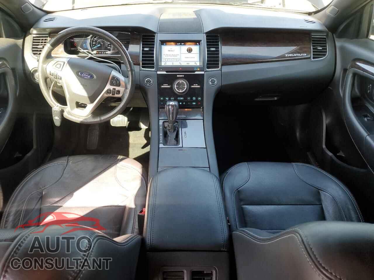 FORD TAURUS 2017 - 1FAHP2F87HG111791