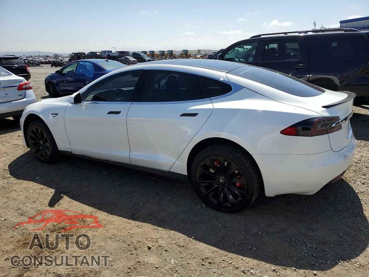 TESLA MODEL S 2013 - 5YJSA1DP0DFP05438