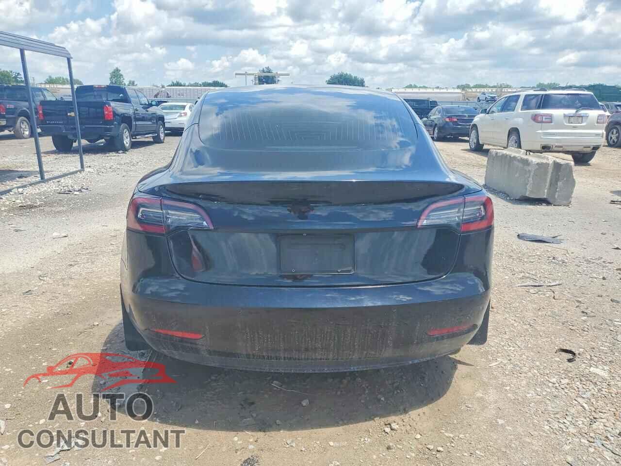 TESLA MODEL 3 2018 - 5YJ3E1EA7JF173524
