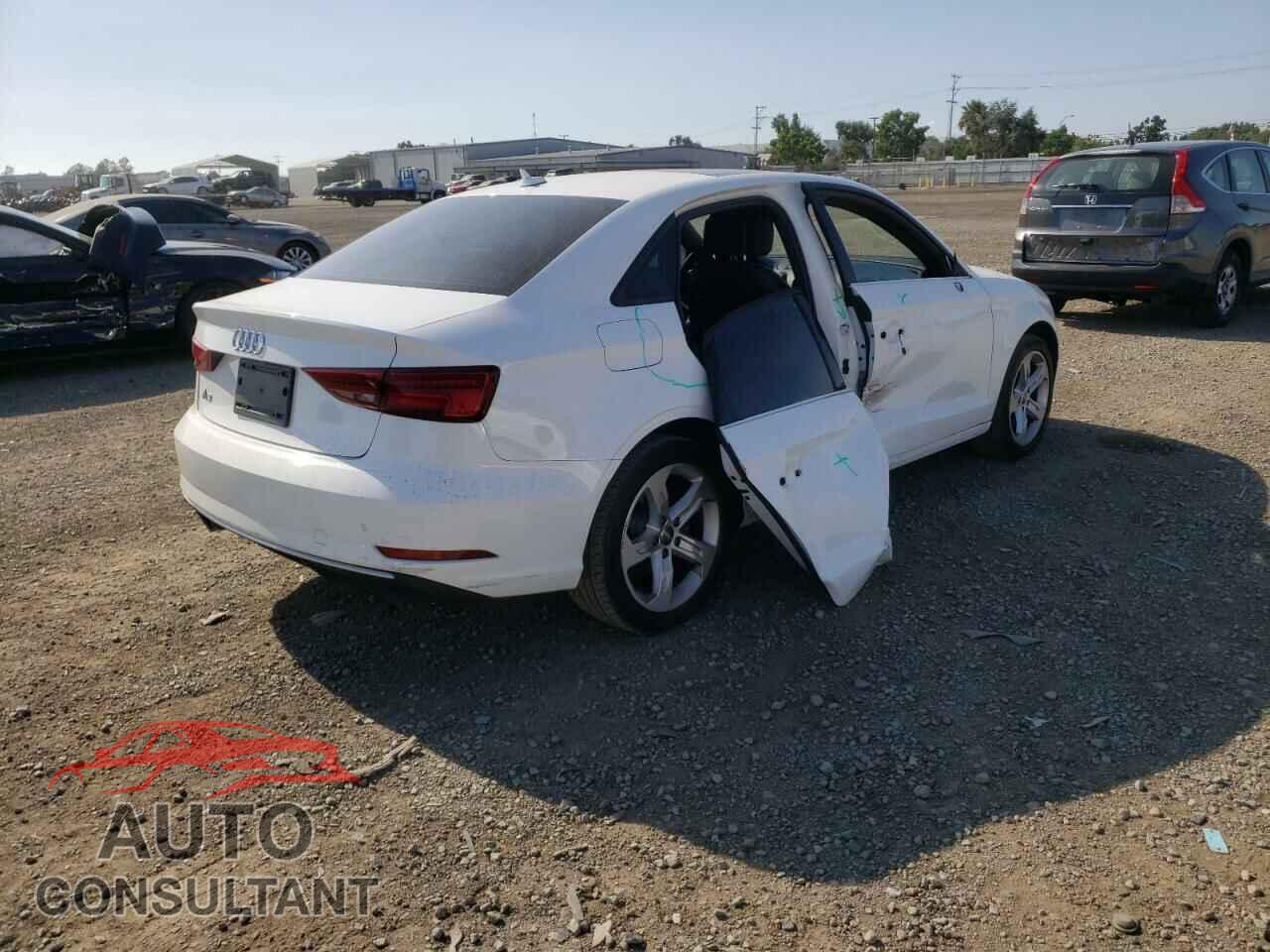 AUDI A3 2017 - WAUAUGFF2H1045330