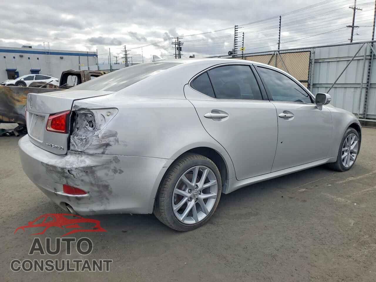 LEXUS IS 2012 - JTHCF5C24C5054266