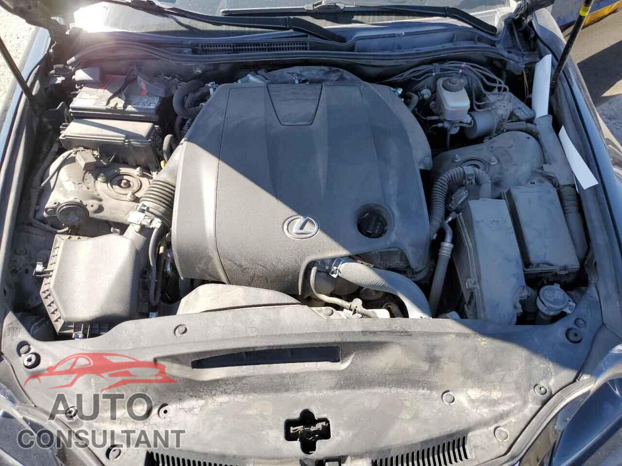 LEXUS IS 2015 - JTHBF1D29F5065996