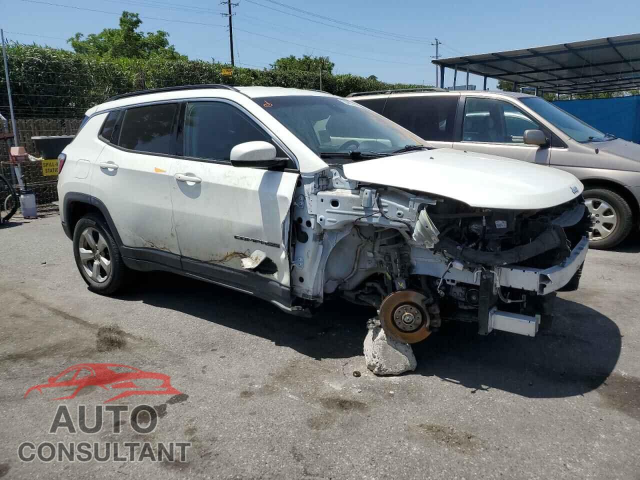 JEEP COMPASS 2018 - 3C4NJDBB4JT450778