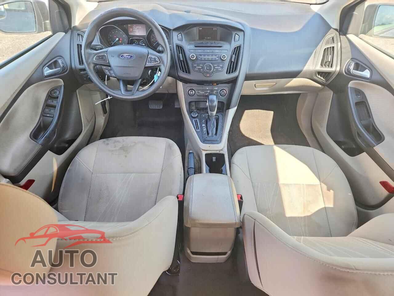 FORD FOCUS 2017 - 1FADP3F27HL212529