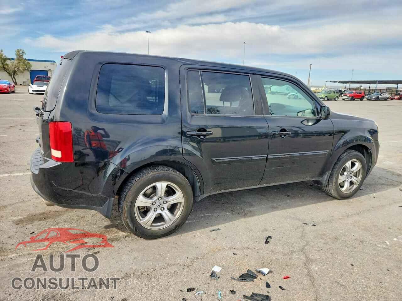 HONDA PILOT 2013 - 5FNYF4H45DB022468