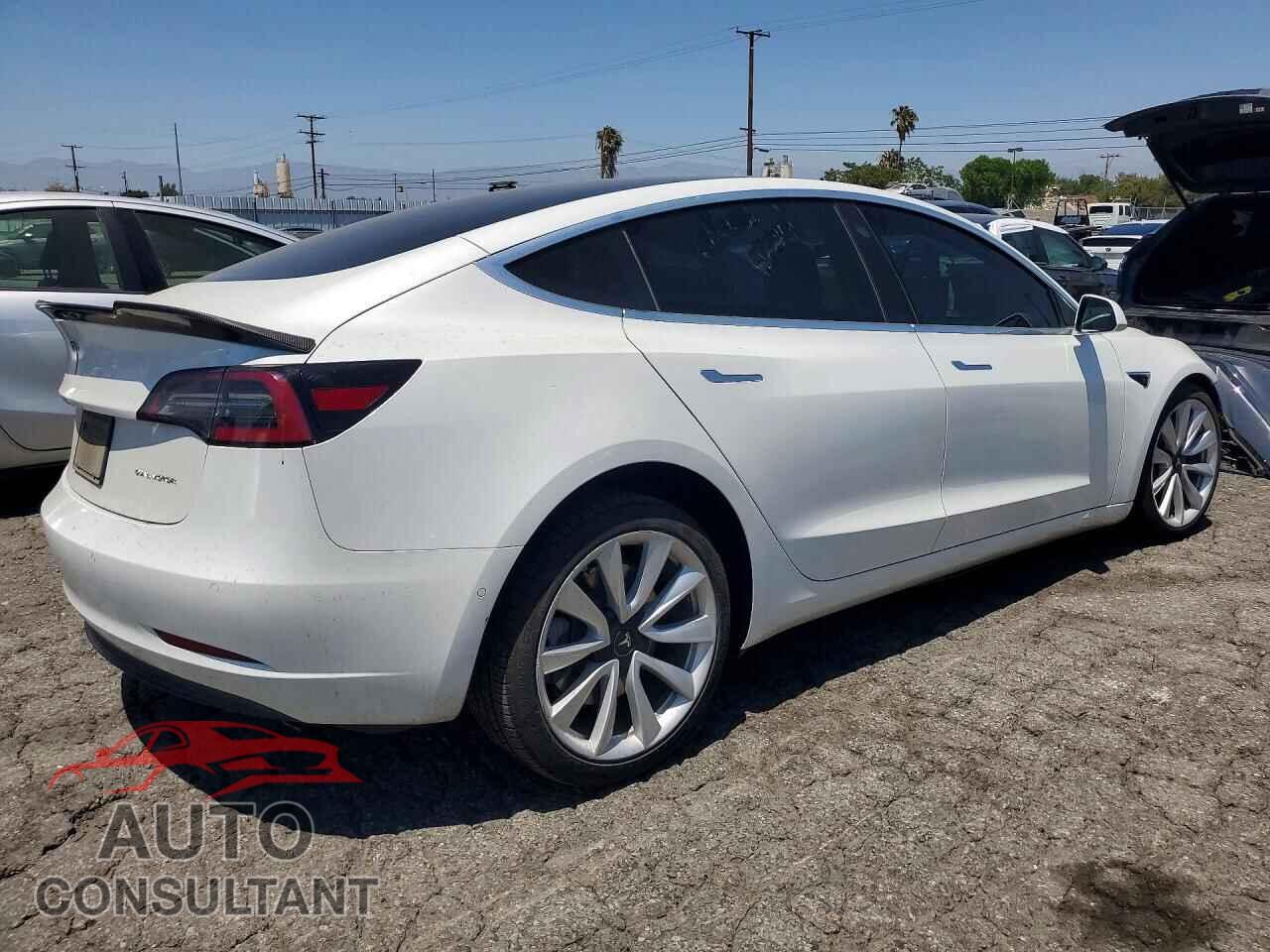 TESLA MODEL 3 2020 - 5YJ3E1EB0LF667462