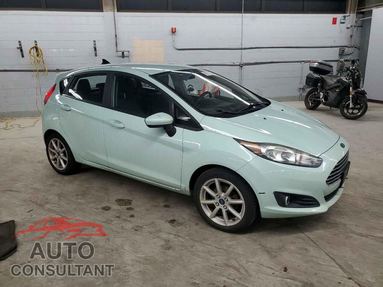 FORD FIESTA 2017 - 3FADP4EJ0HM143874
