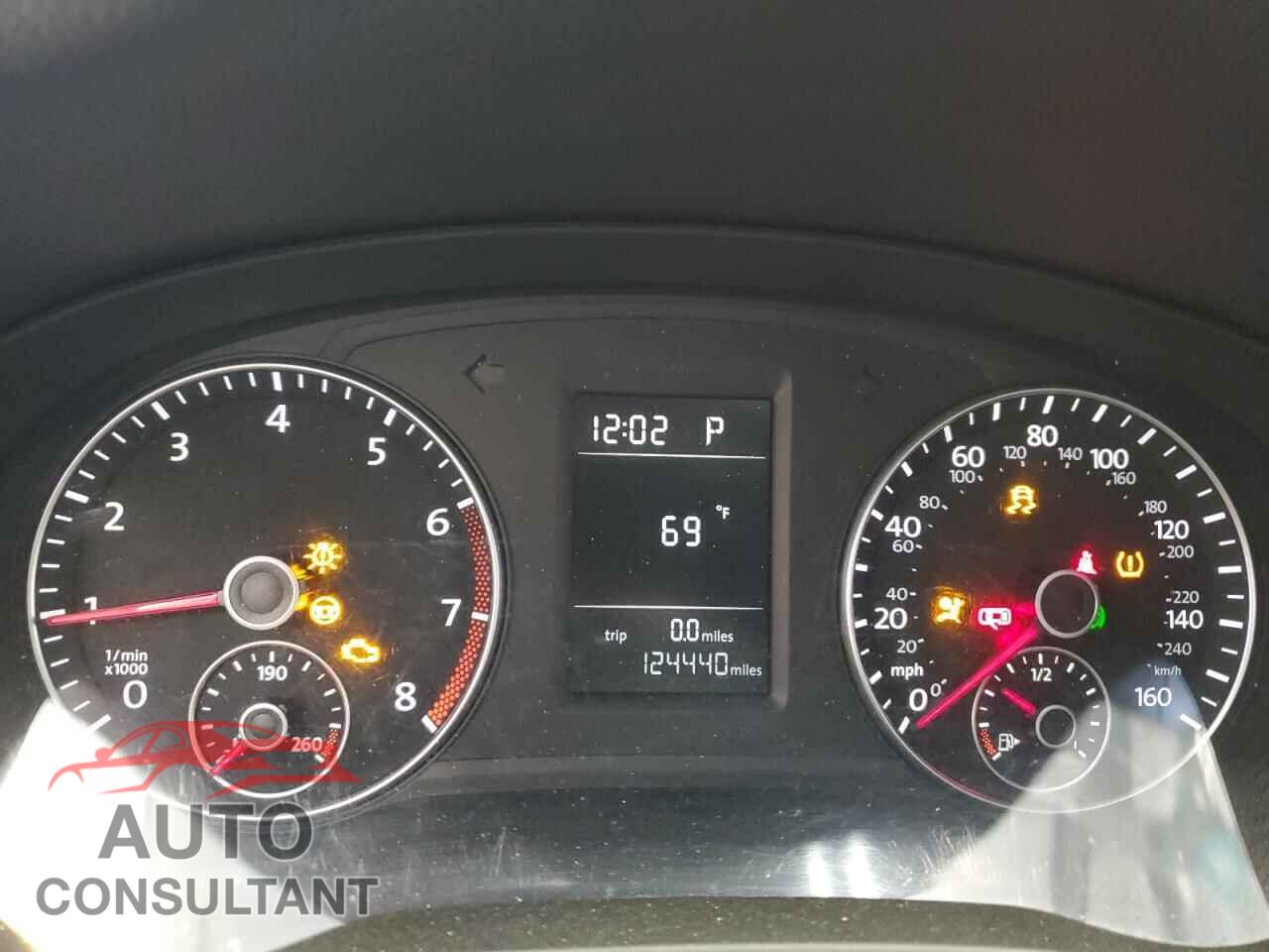 VOLKSWAGEN PASSAT 2014 - 1VWAT7A38EC074802