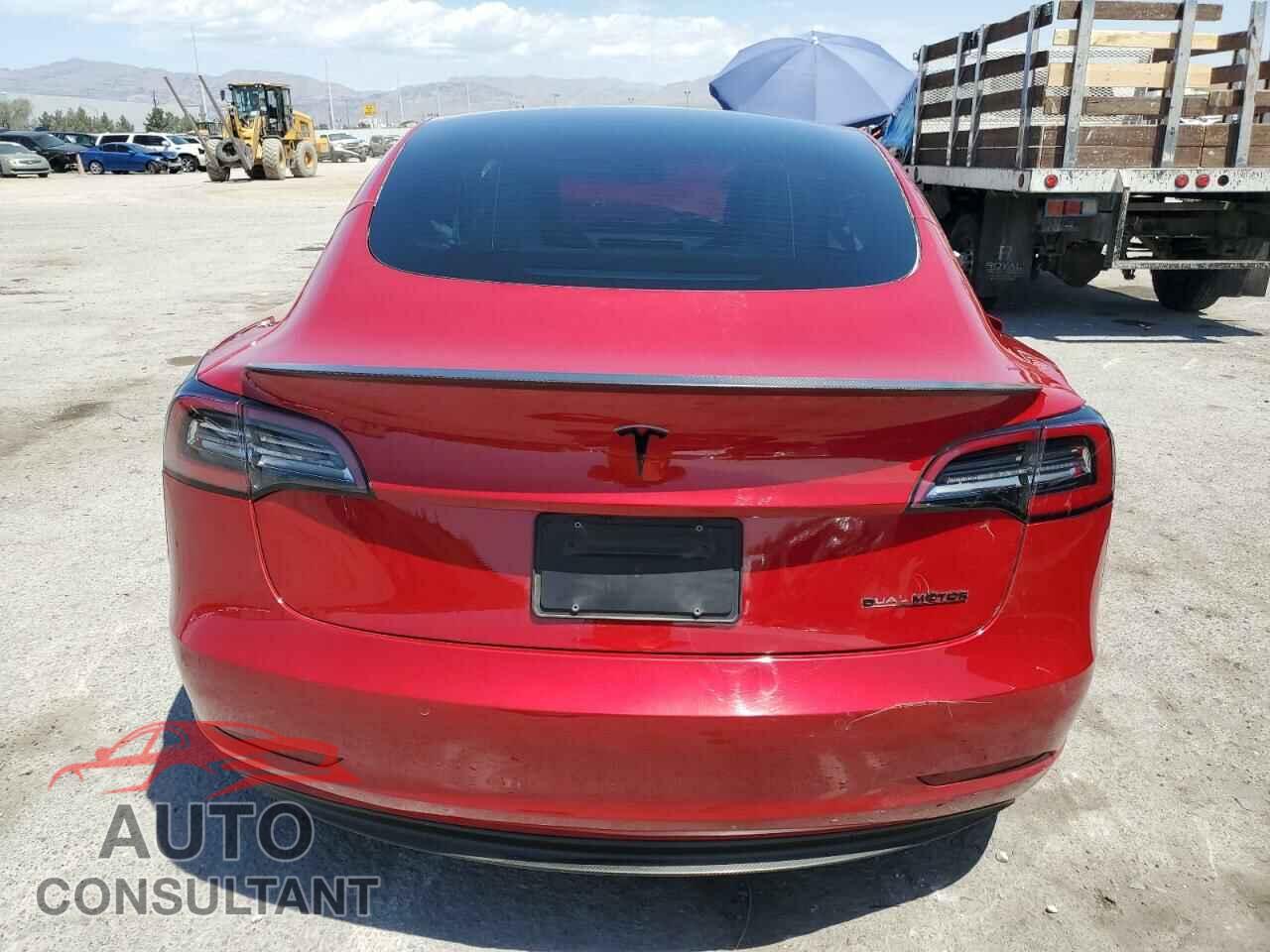 TESLA MODEL 3 2021 - 5YJ3E1EC1MF072601
