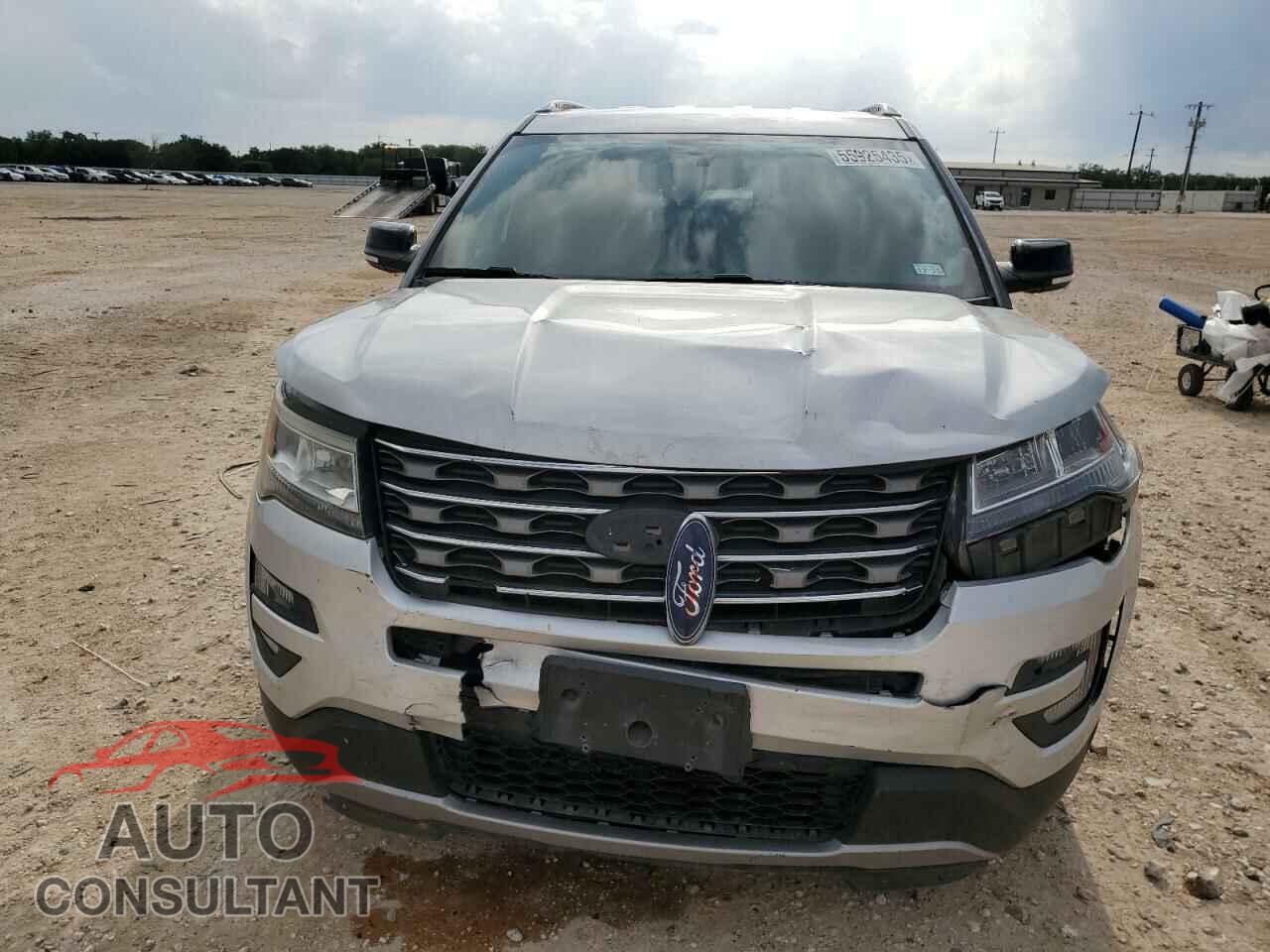 FORD EXPLORER 2017 - 1FM5K7D80HGE11180