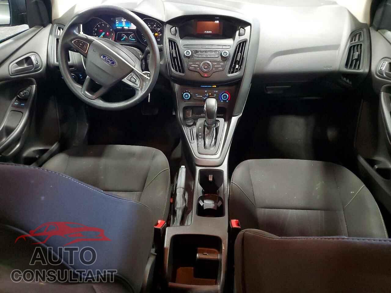 FORD FOCUS 2018 - 1FADP3E2XJL285563