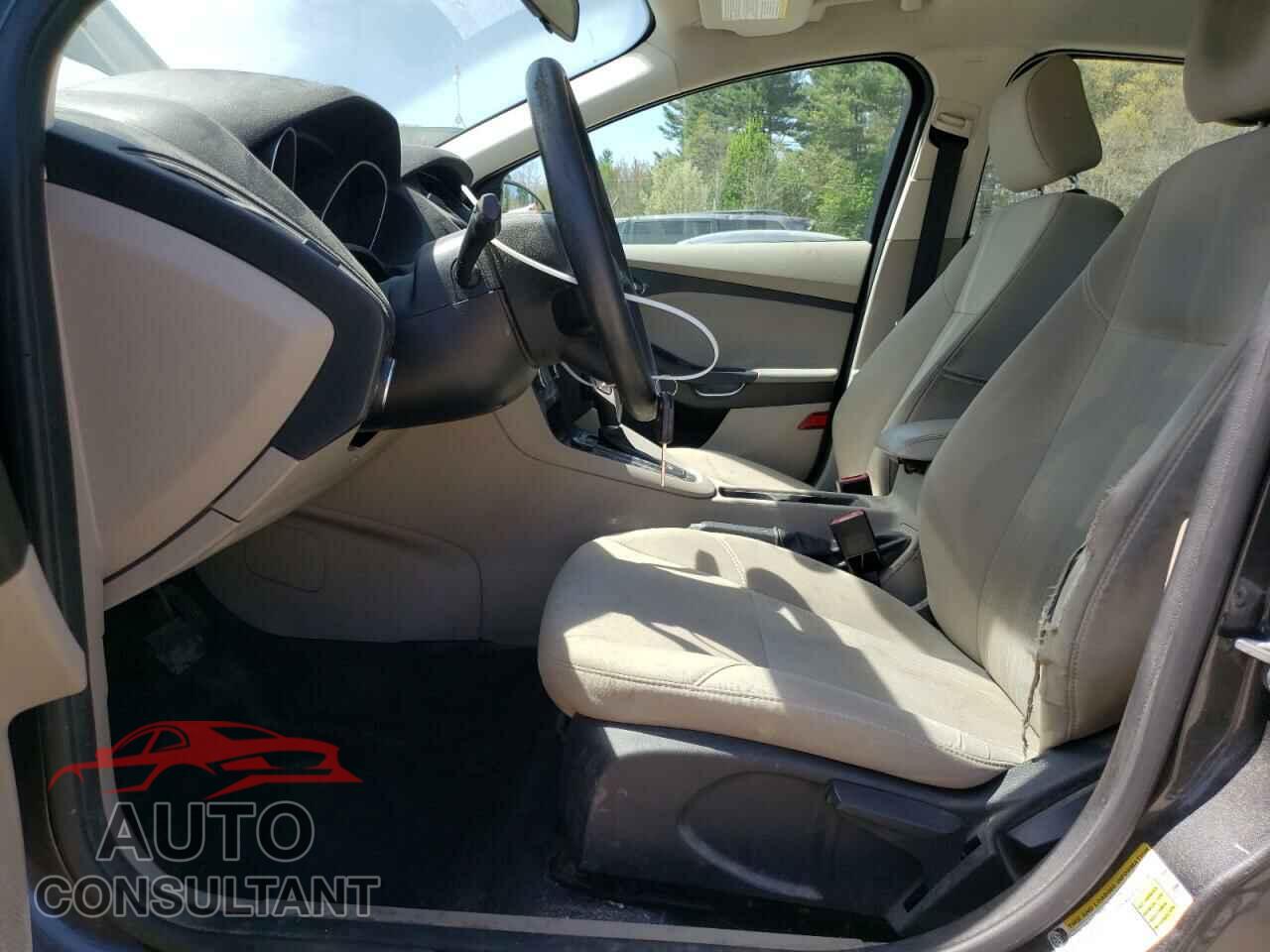 FORD FOCUS 2016 - 1FADP3F24GL248032