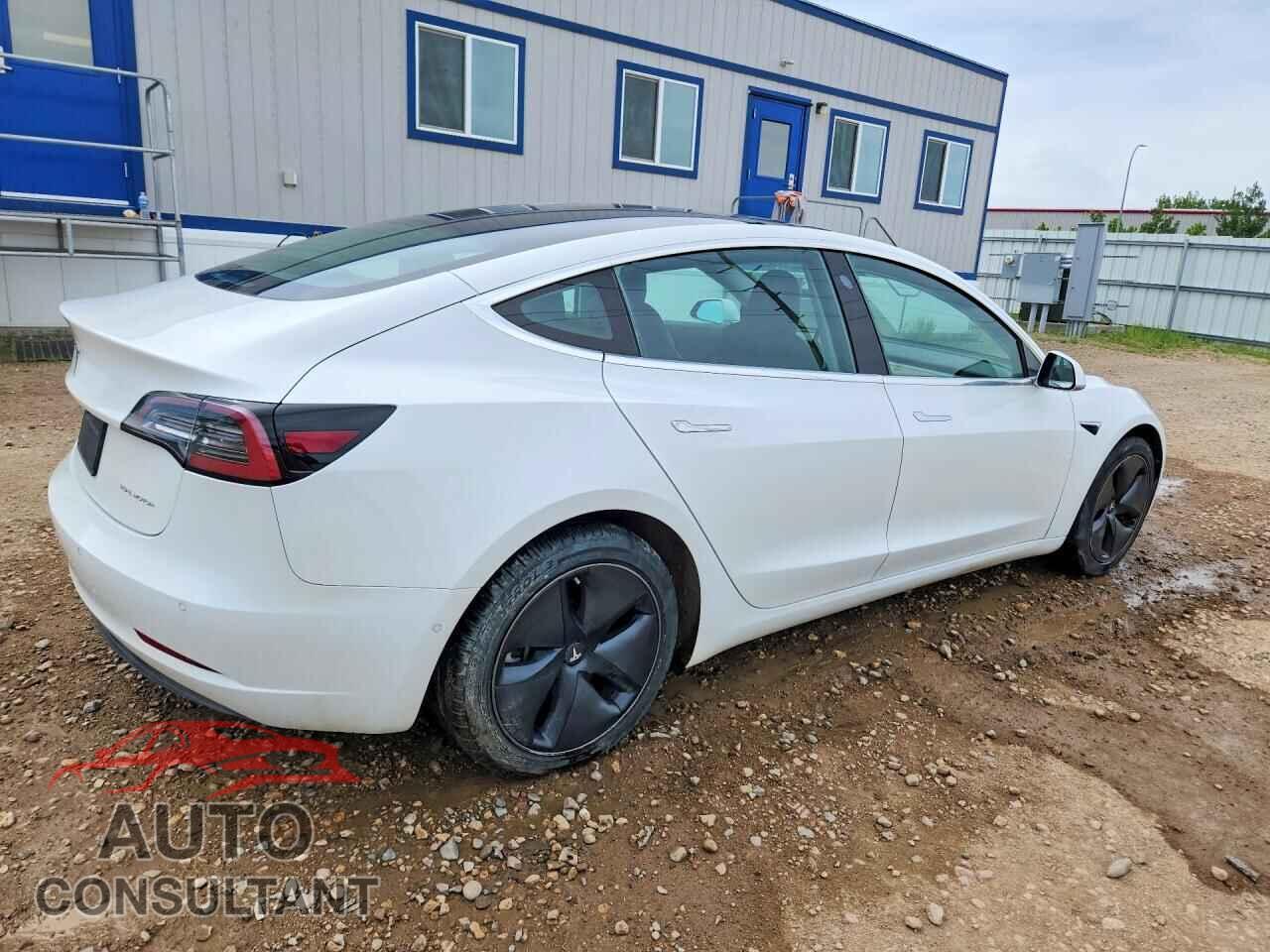 TESLA MODEL 3 2019 - 5YJ3E1EB5KF361551