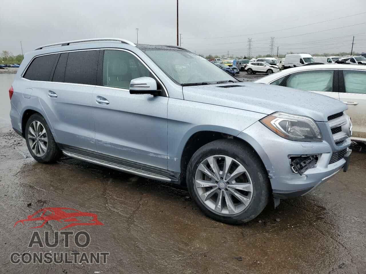 MERCEDES-BENZ GL-CLASS 2015 - 4JGDF6EE6FA500010