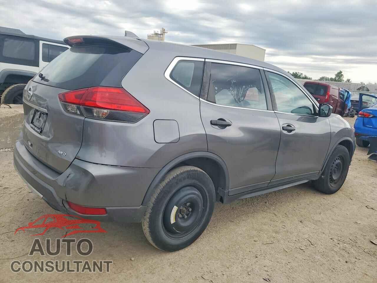 NISSAN ROGUE 2017 - KNMAT2MV8HP552247