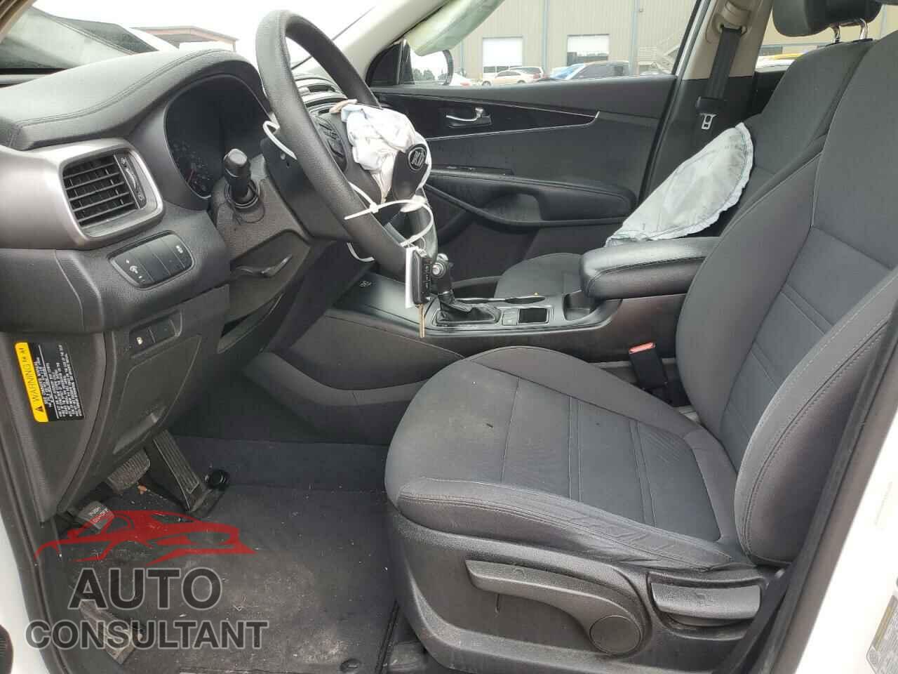 KIA SORENTO 2016 - 5XYPG4A36GG010210