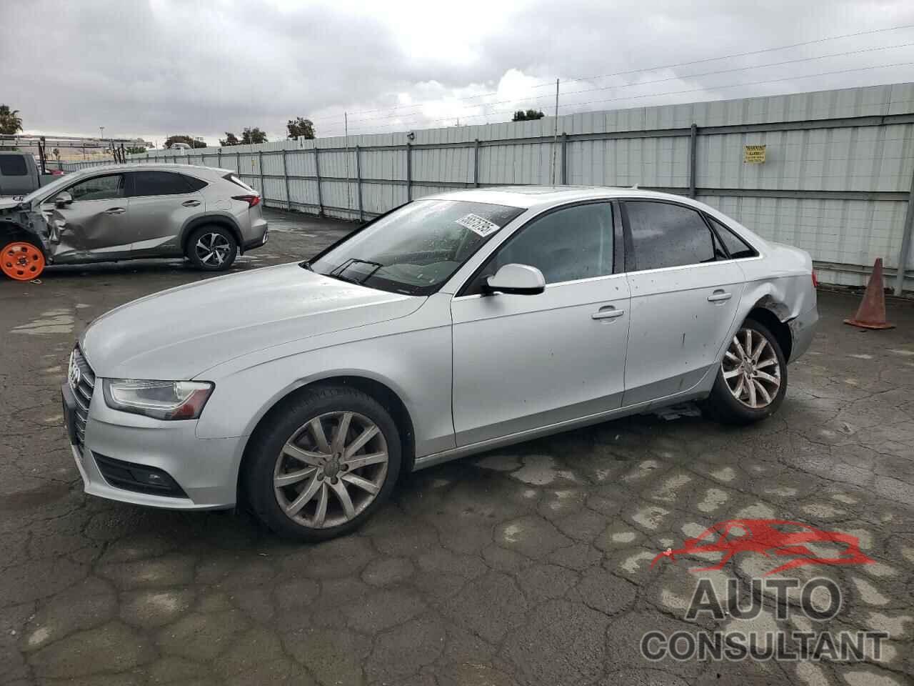 AUDI A4 2013 - WAUFFAFL9DN035559