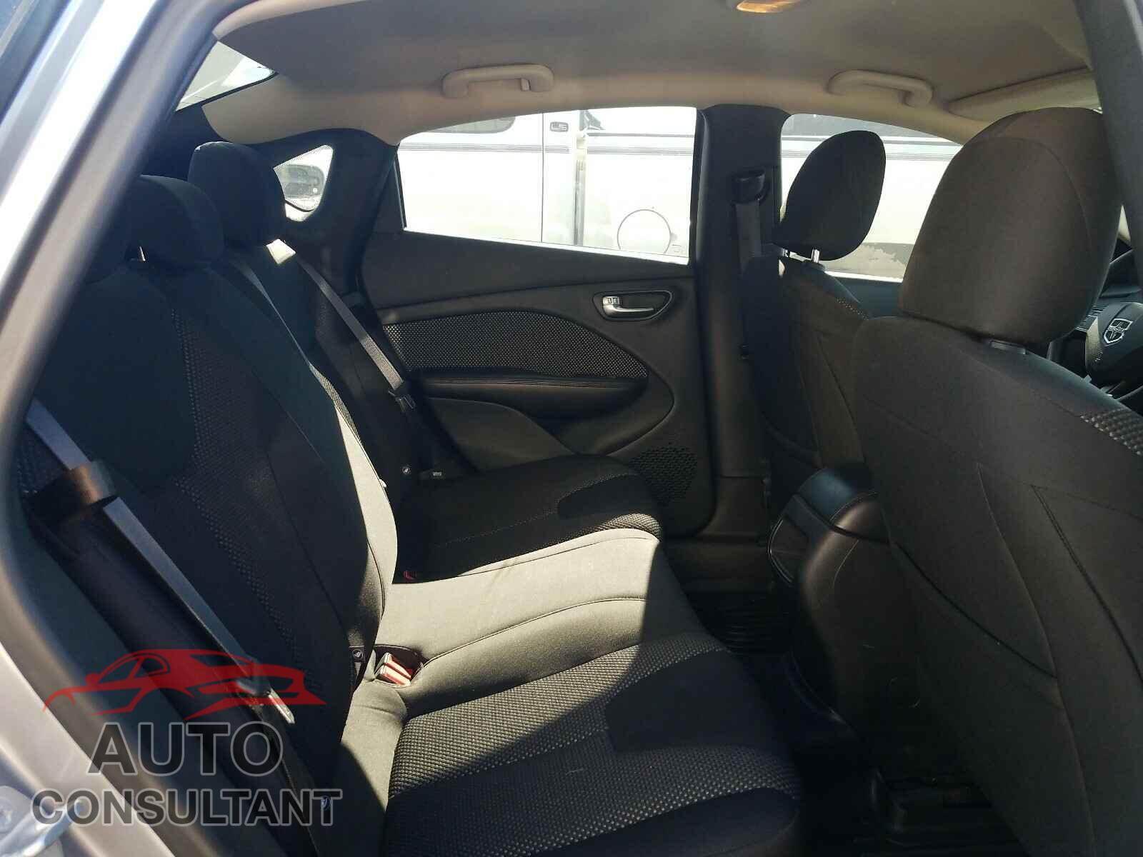 DODGE DART 2016 - 1C3CDFAA4GD530653