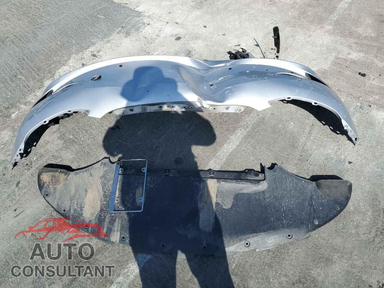 TESLA MODEL 3 2018 - 5YJ3E1EA9JF098891
