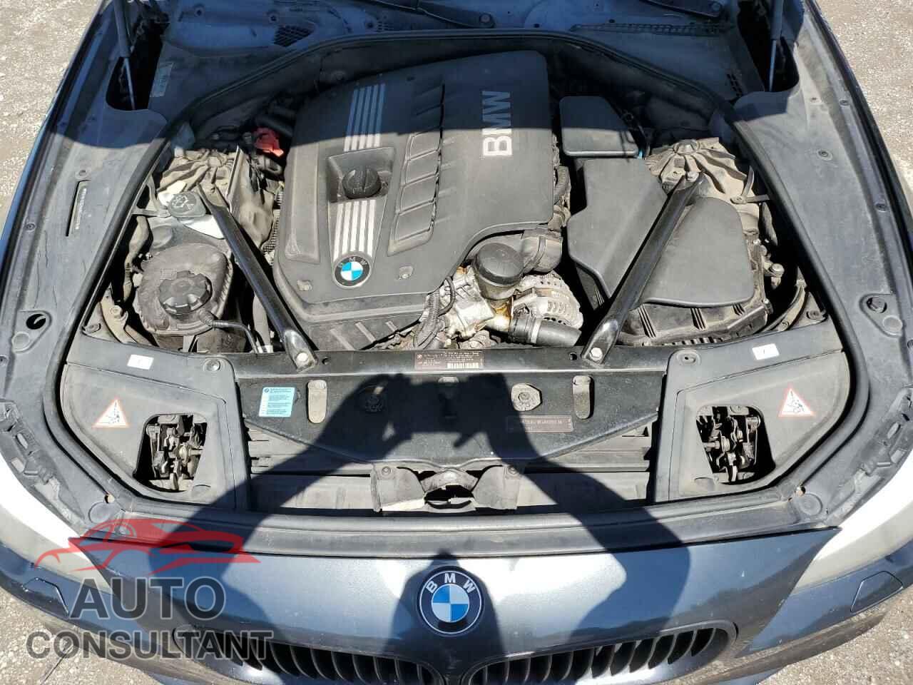BMW 5 SERIES 2011 - WBAFR1C54BC736516