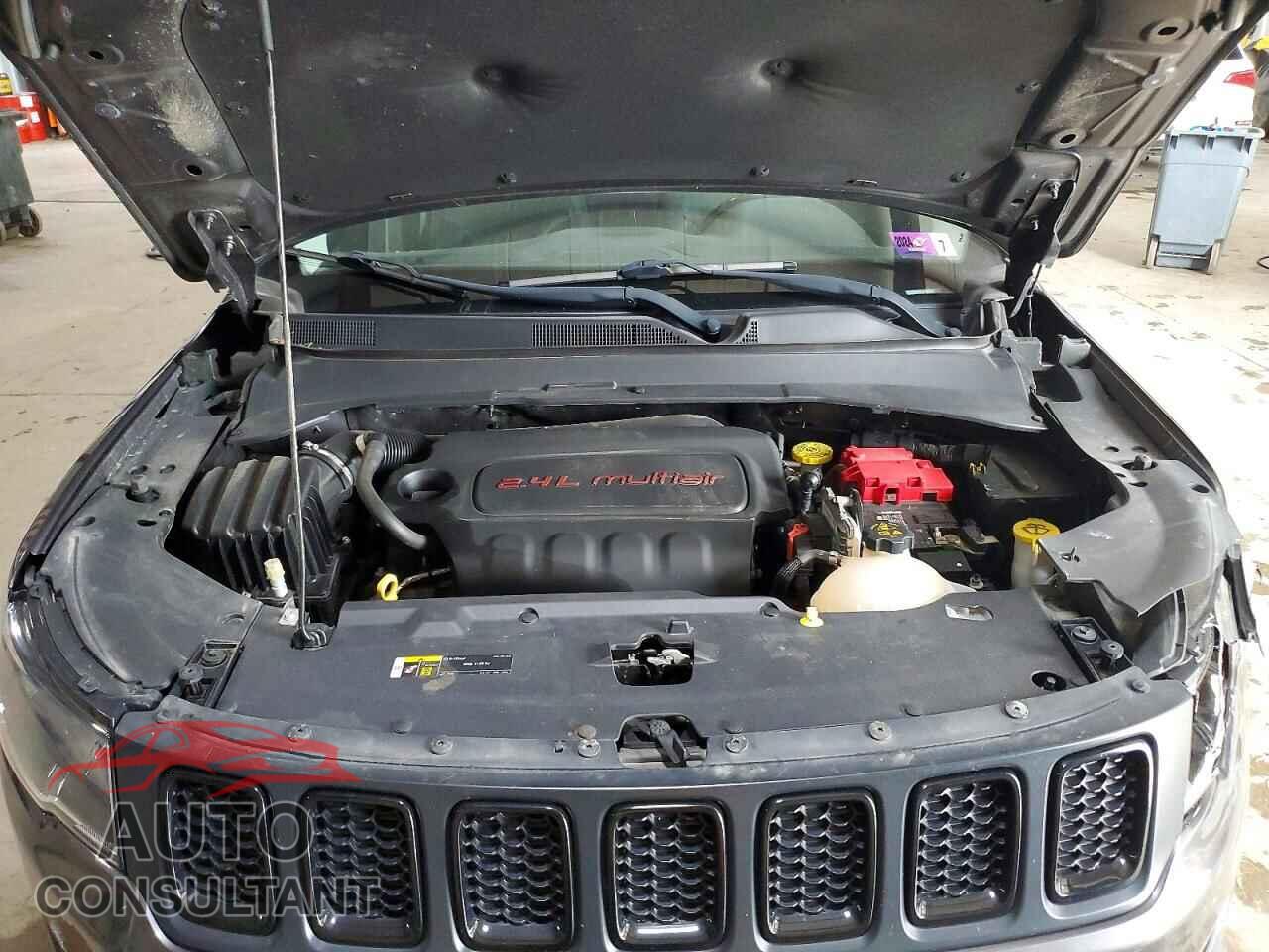JEEP COMPASS 2020 - 3C4NJDBB5LT160455