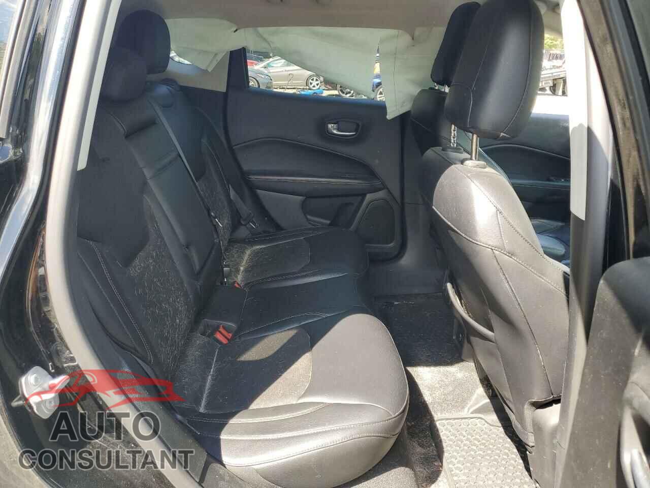 JEEP COMPASS 2017 - 3C4NJDBBXHT692369