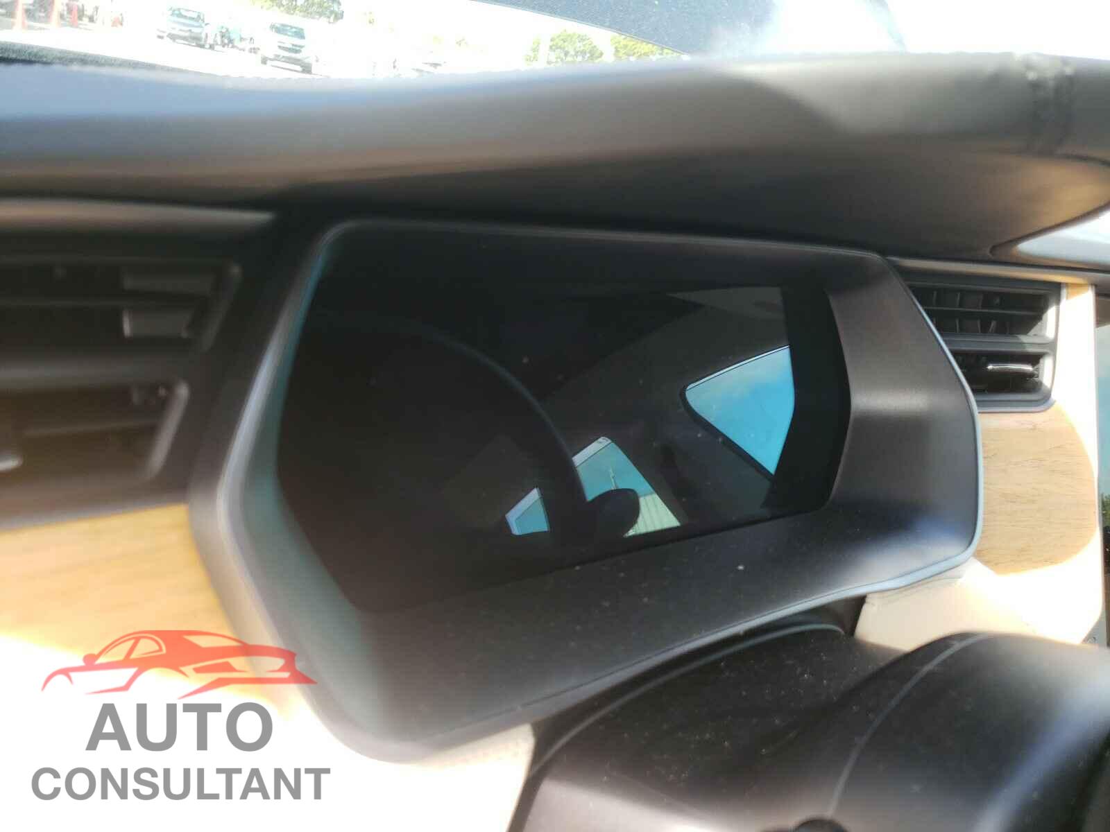 TESLA MODEL S 2019 - 5YJSA1E21KF311706