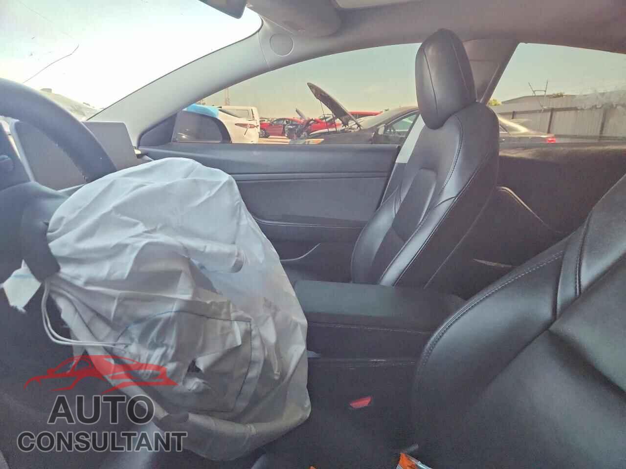 TESLA MODEL 3 2021 - 5YJ3E1EA3MF919536
