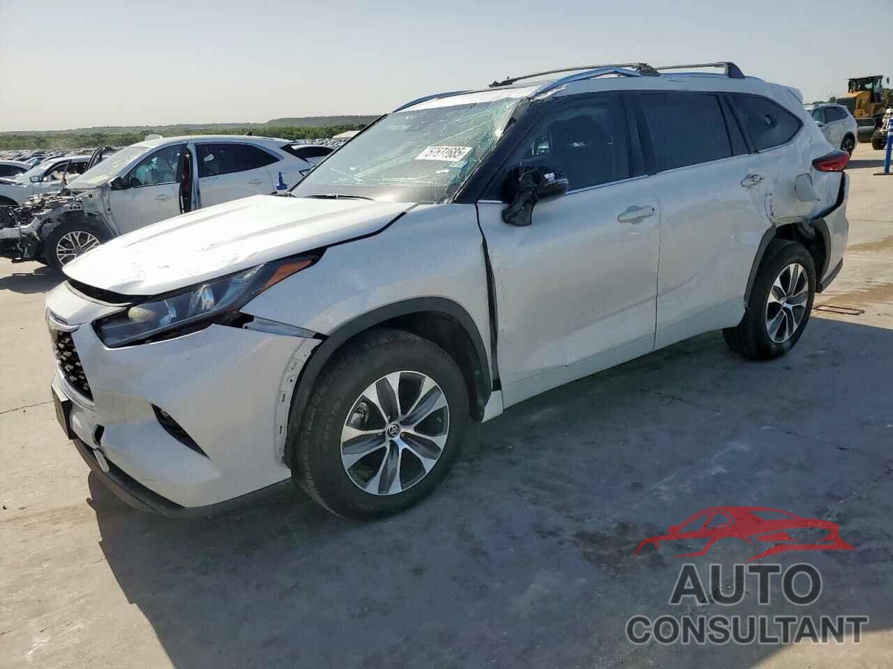 TOYOTA HIGHLANDER 2021 - 5TDGZRAH6MS051275