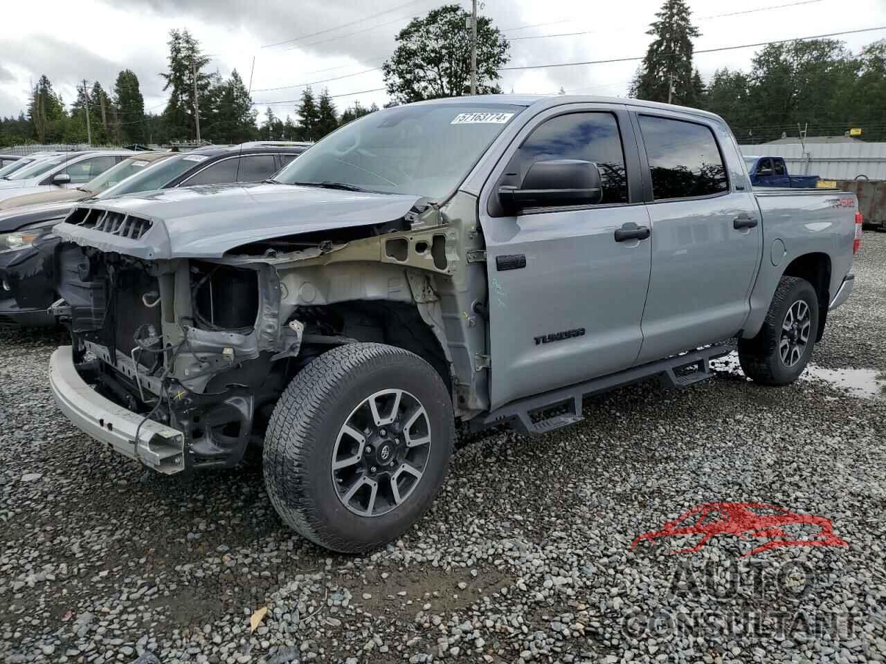 TOYOTA TUNDRA 2019 - 5TFDY5F13KX851243