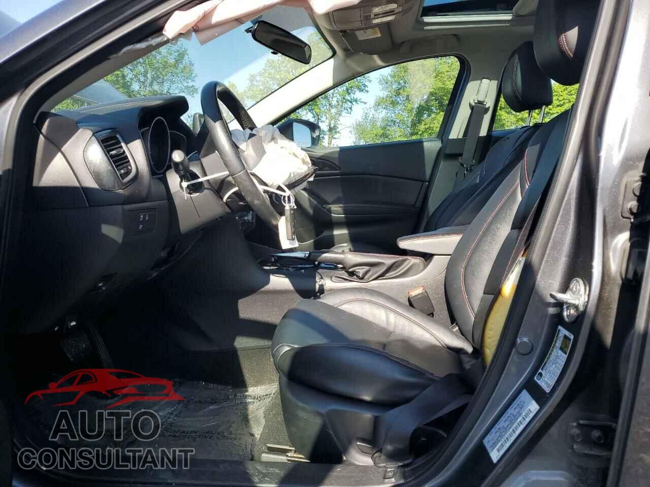 MAZDA 3 2015 - JM1BM1W73F1237169